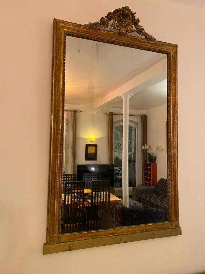 Romantic Apartment In ปารีส ภายนอก รูปภาพ