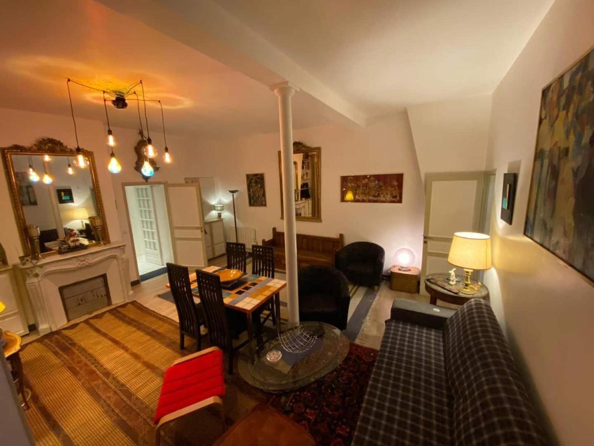 Romantic Apartment In ปารีส ภายนอก รูปภาพ