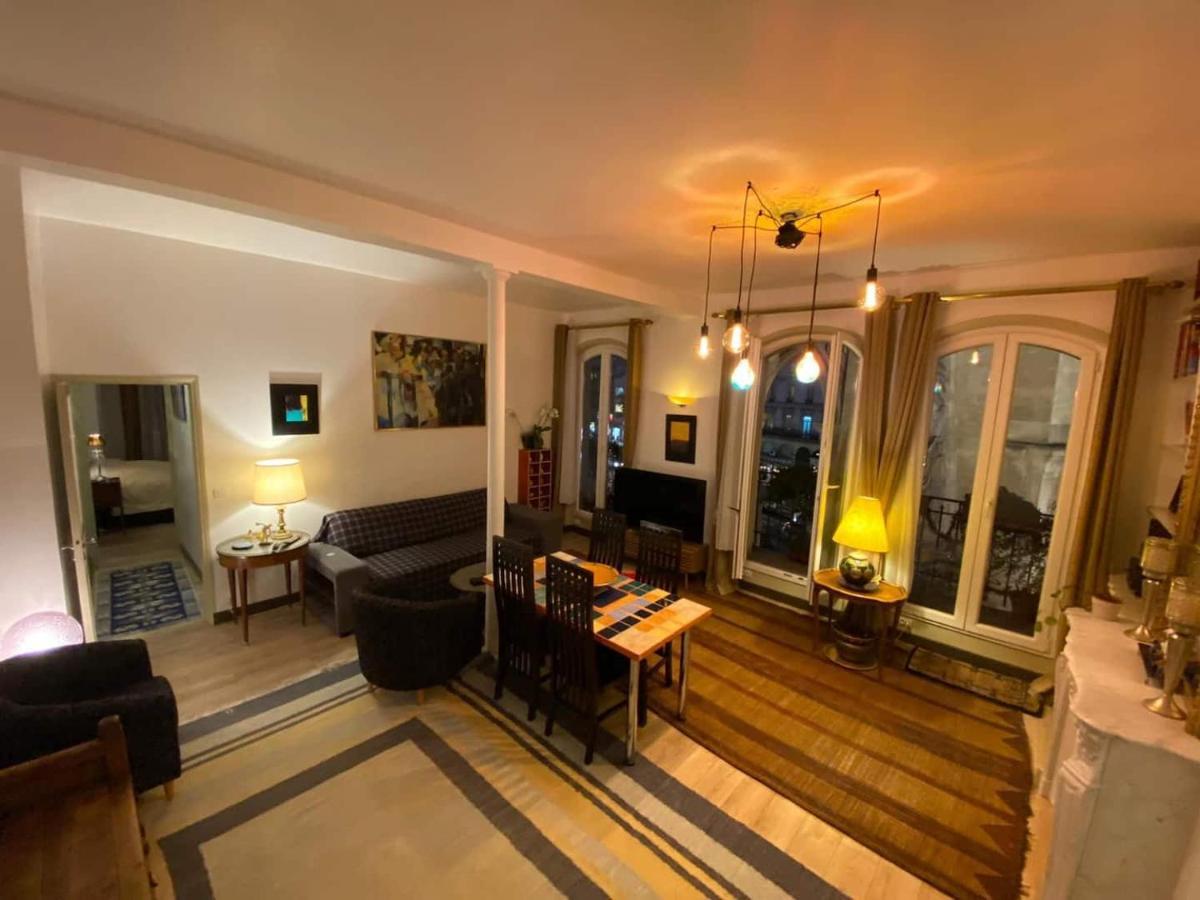 Romantic Apartment In ปารีส ภายนอก รูปภาพ