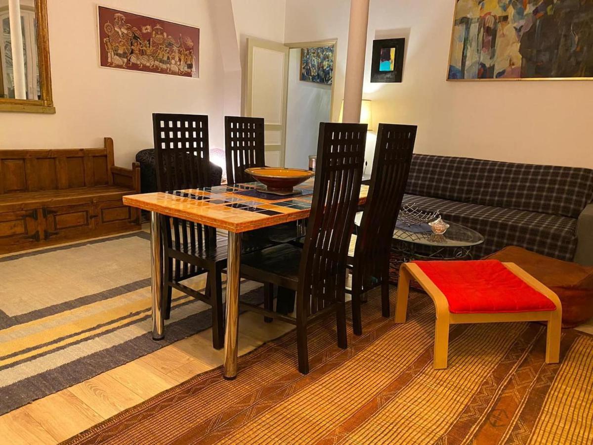 Romantic Apartment In ปารีส ภายนอก รูปภาพ