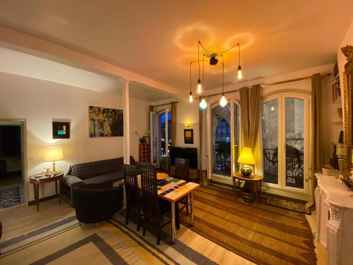 Romantic Apartment In ปารีส ภายนอก รูปภาพ